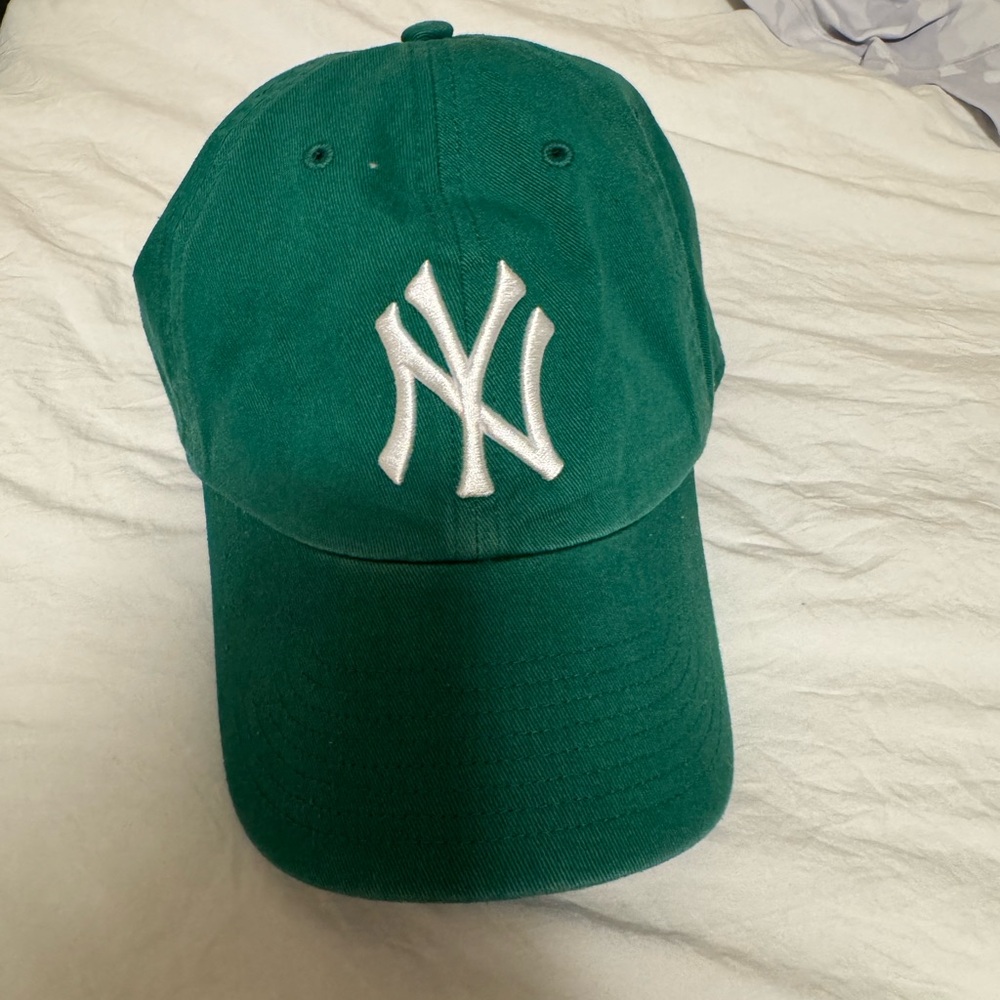 Green giants hat